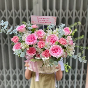 Giỏ Hoa Khai Trương Lạc Thần Ngọt Ngào